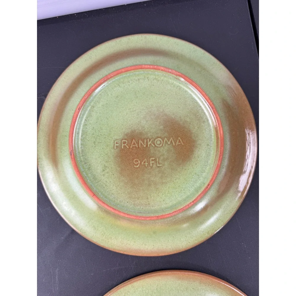 Set of 5 Vintage Green Stoneware Salad Plates Wagon Wheel Sunburst Embossed 8